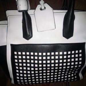 Reed purse